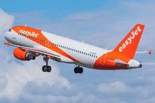 Šest lidí ven. Pasažéry letadla EasyJet v Londýně šokoval požadavek pilota - Novinky